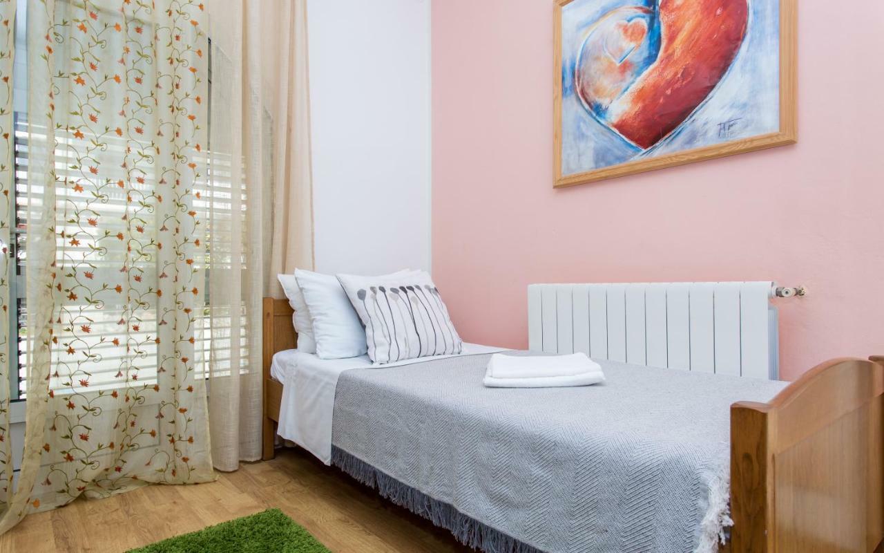 Apartments Luka 2 Baska  Phòng bức ảnh